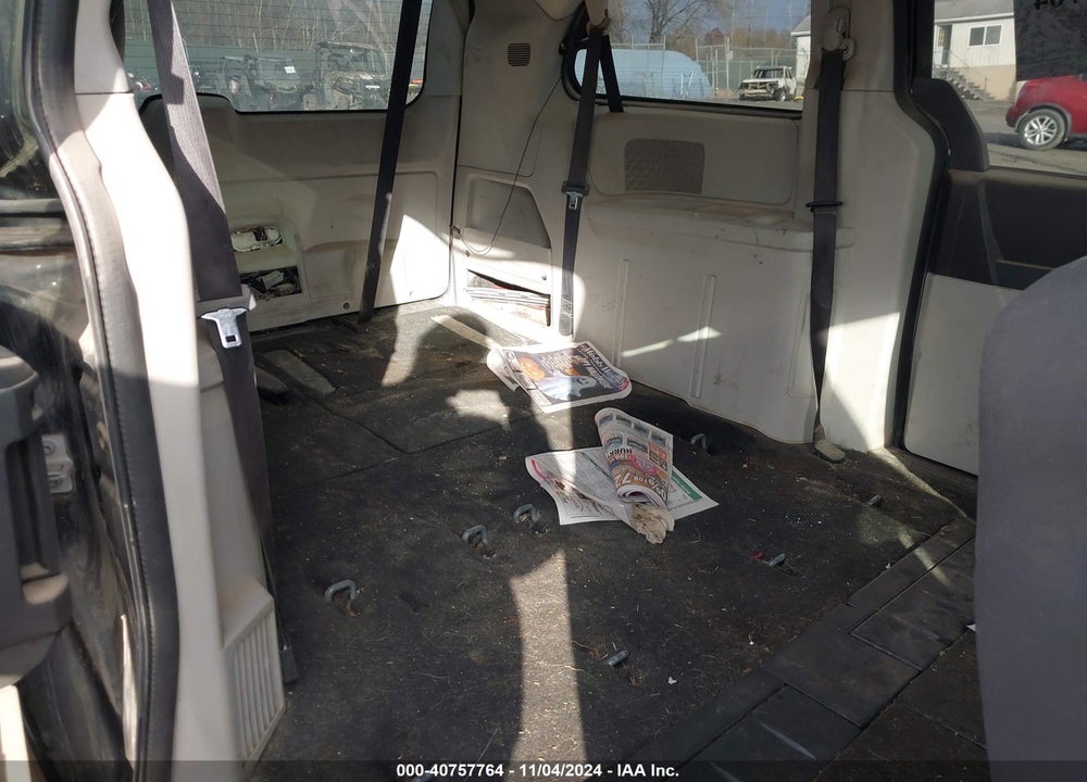 2010 DODGE GRAND CARAVAN HERO VIN: 2D4RN3D17AR487706