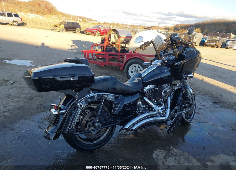 2016 HARLEY-DAVIDSON FLTRXS ROAD GLIDE SPECIAL VIN: 1HD1KTM16GB655750