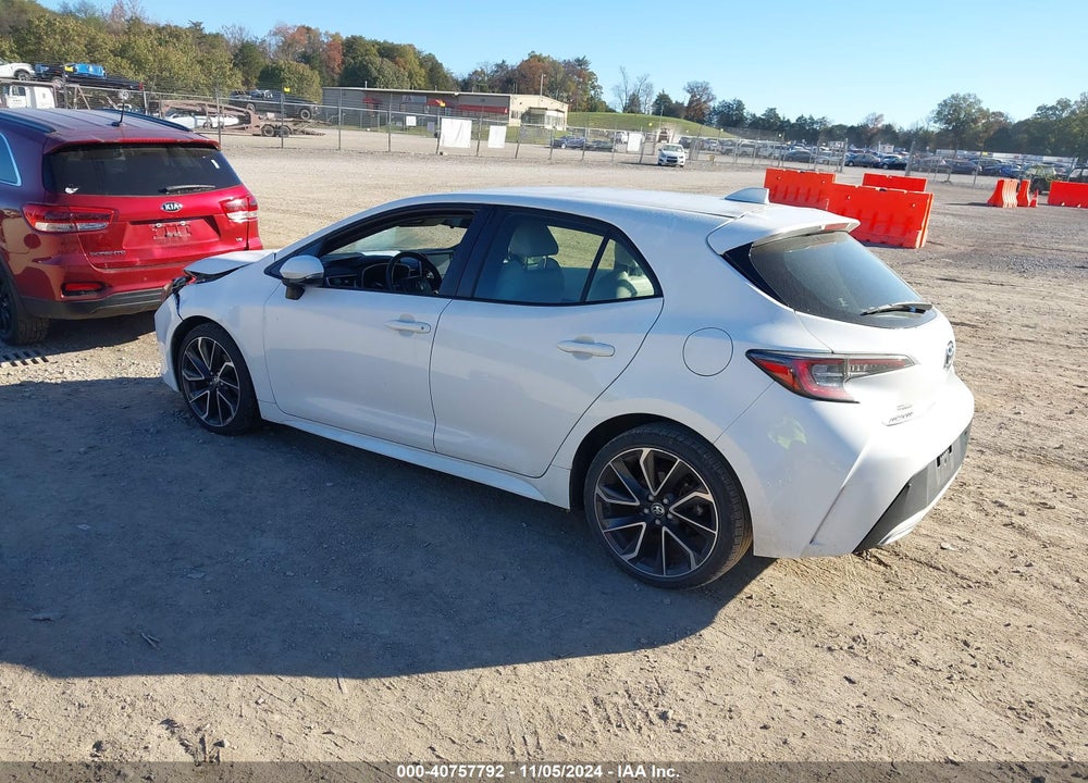 2019 TOYOTA COROLLA XSE VIN: JTNK4RBE3K3010738
