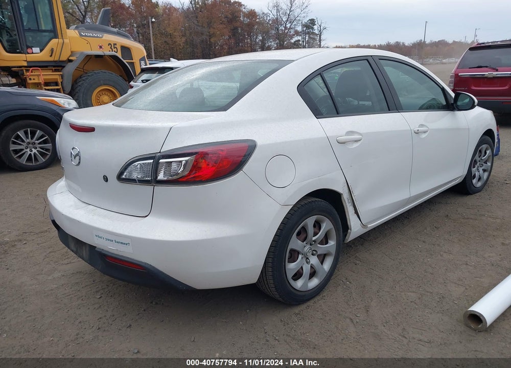 2010 MAZDA 3 I SPORT VIN: JM1BL1SG5A1199008