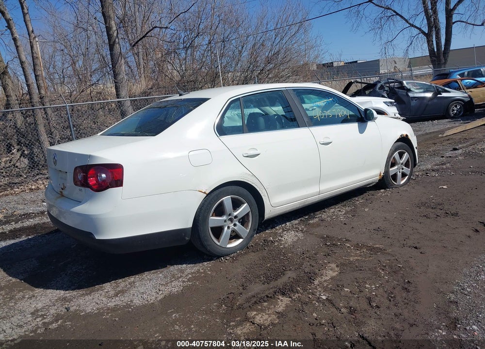 2008 VOLKSWAGEN JETTA VIN: 3VWRZ71KX8M077504
