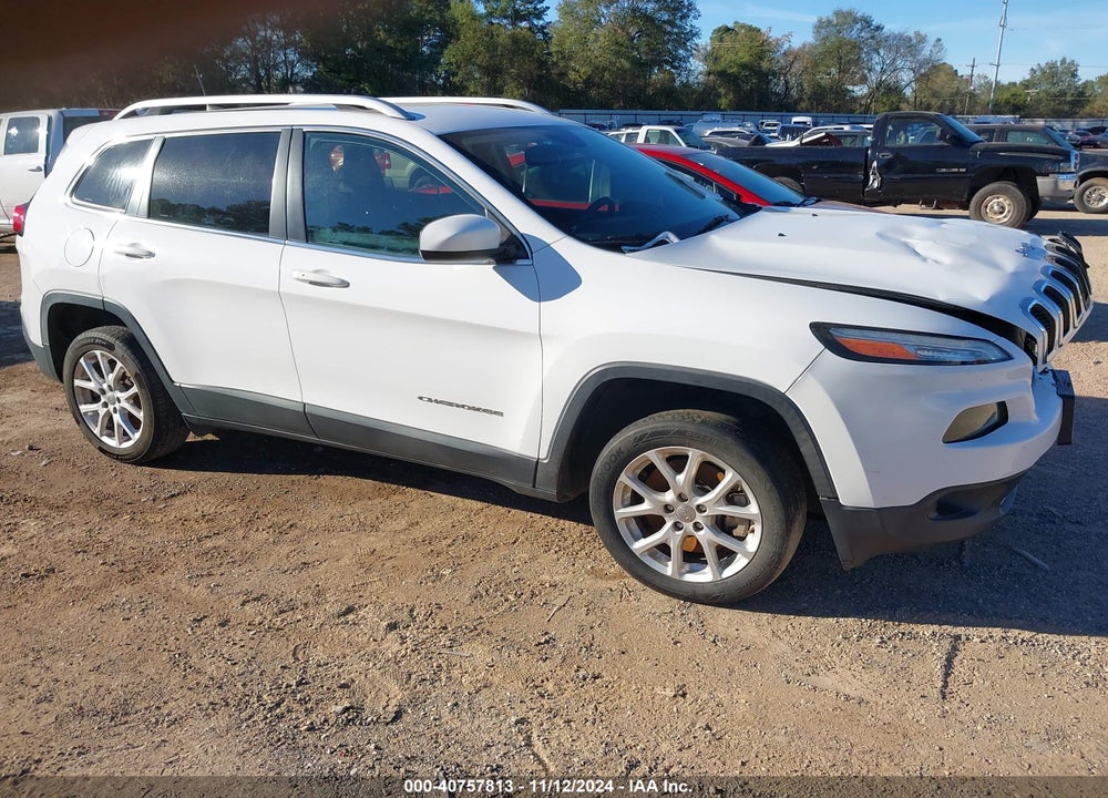 2018 JEEP CHEROKEE LATITUDE PLUS FWD VIN: 1C4PJLLX8JD511679