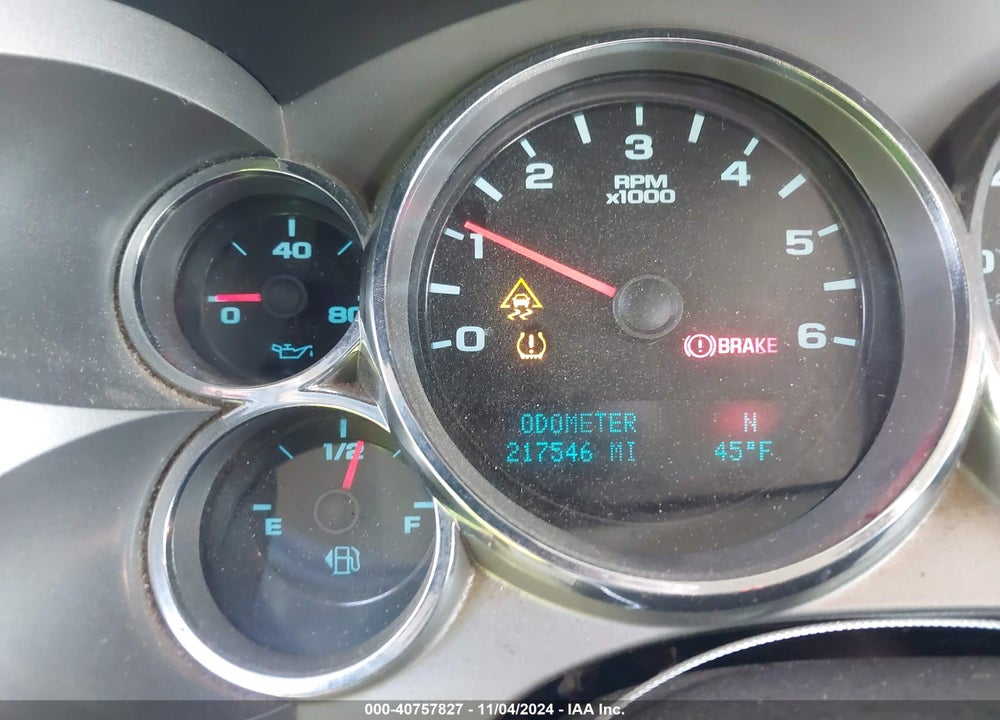 2011 CHEVROLET SILVERADO 1500 LT VIN: 3GCPKSE32BG261295
