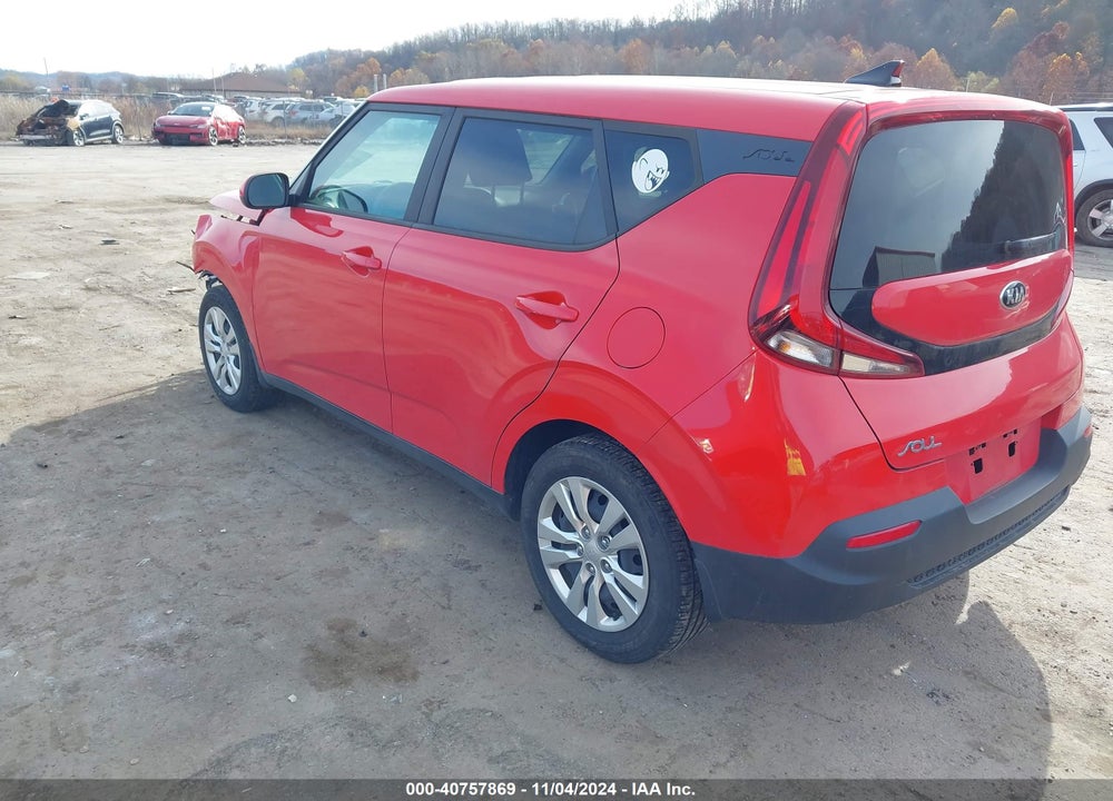 2021 KIA SOUL LX VIN: KNDJ23AU7M7137452
