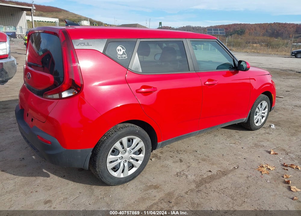 2021 KIA SOUL LX VIN: KNDJ23AU7M7137452