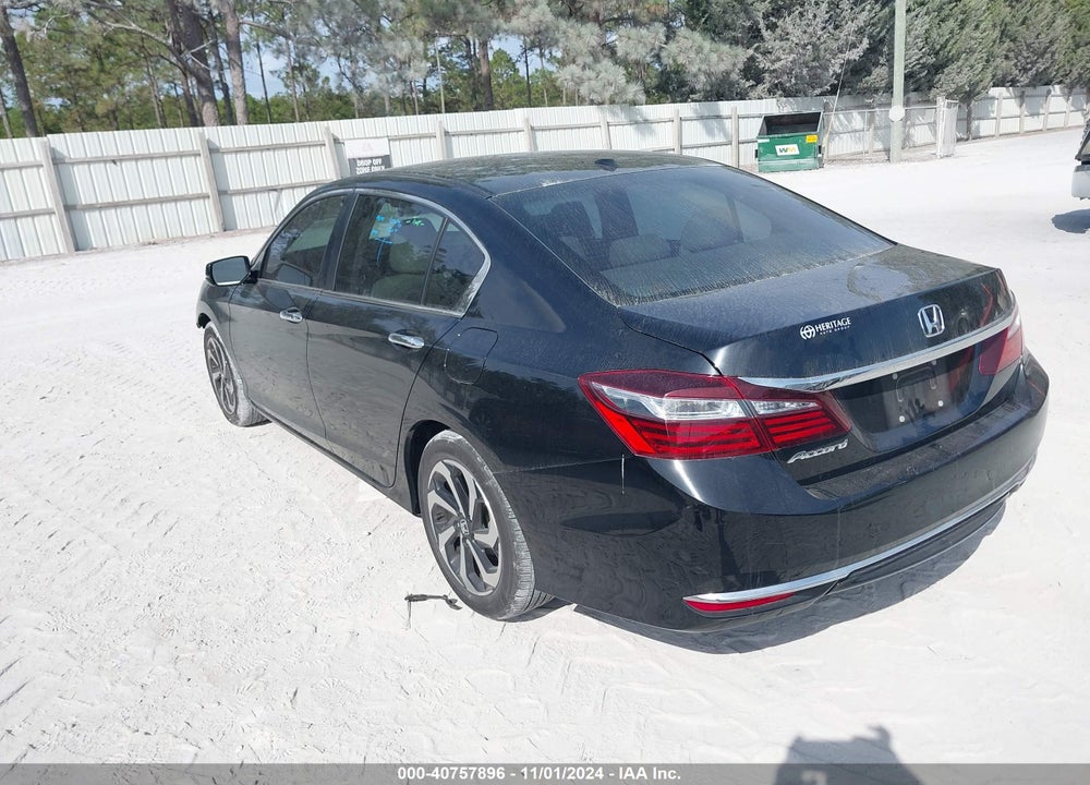 2017 HONDA ACCORD EX-L VIN: 1HGCR2F8XHA172071