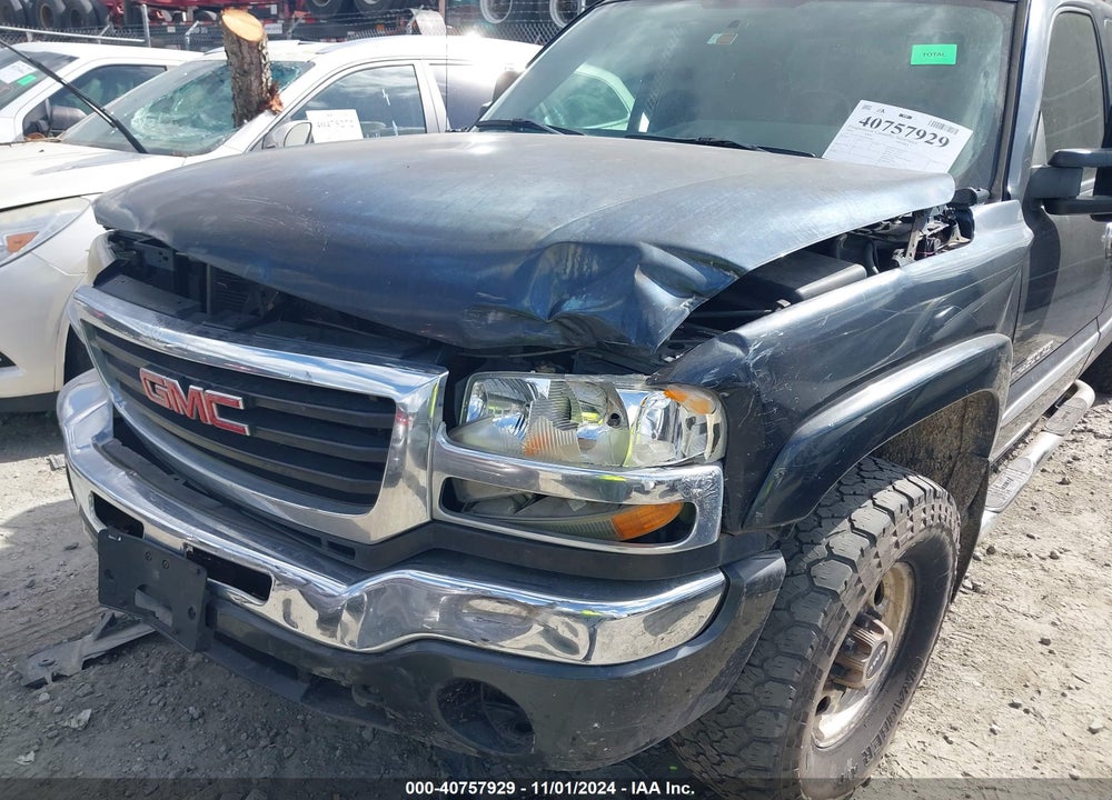 2005 GMC SIERRA 2500HD SLE VIN: 1GTHK29U45E297881