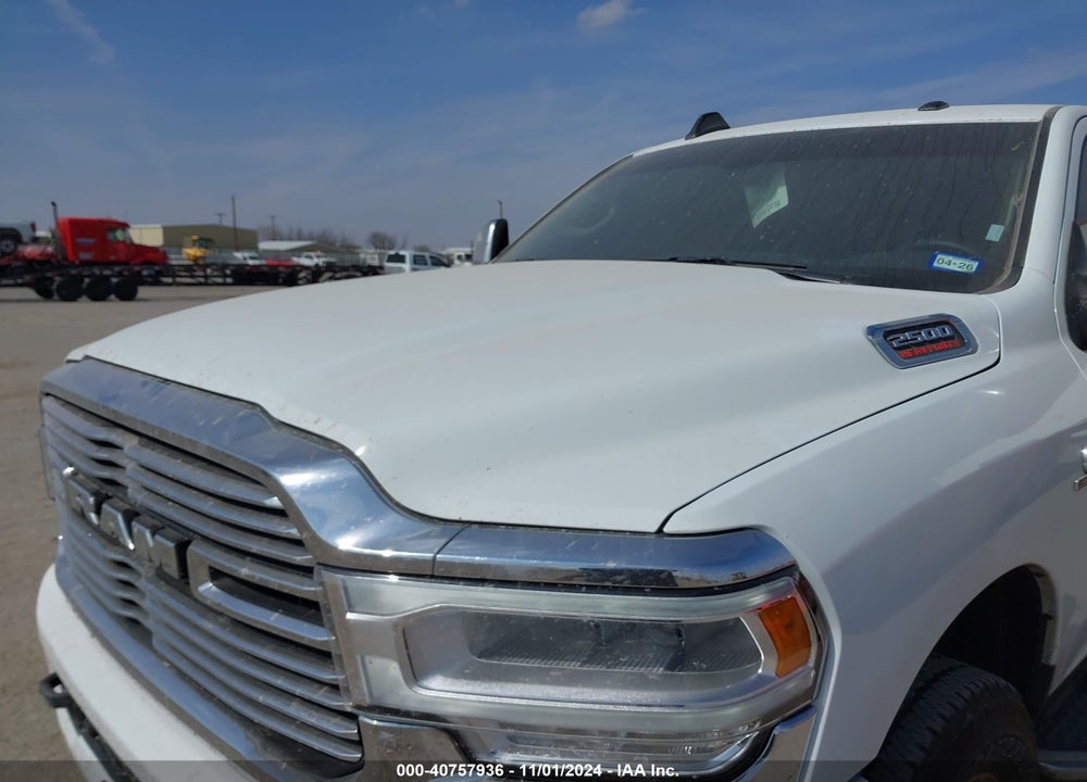 2024 RAM 2500 LAIE  4X4 6'4 BOX VIN: 3C6UR5FL2RG282275