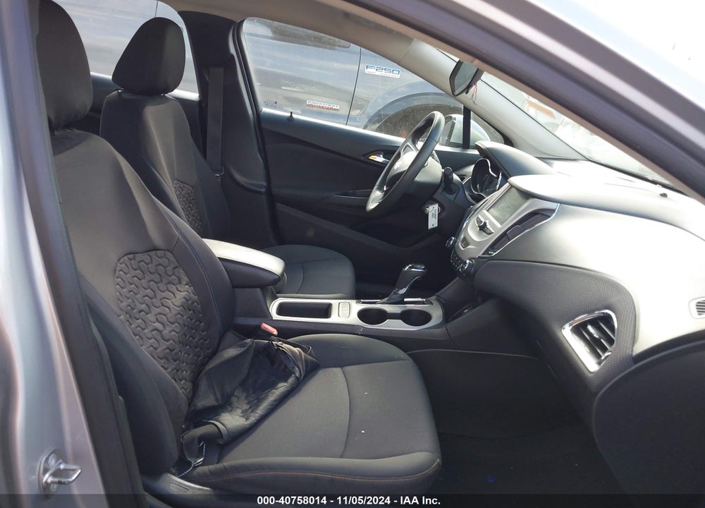 2017 CHEVROLET CRUZE LS AUTO VIN: 1G1BC5SM3H7176291