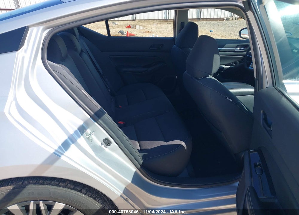 2023 NISSAN ALTIMA SV FWD VIN: 1N4BL4DV7PN305401