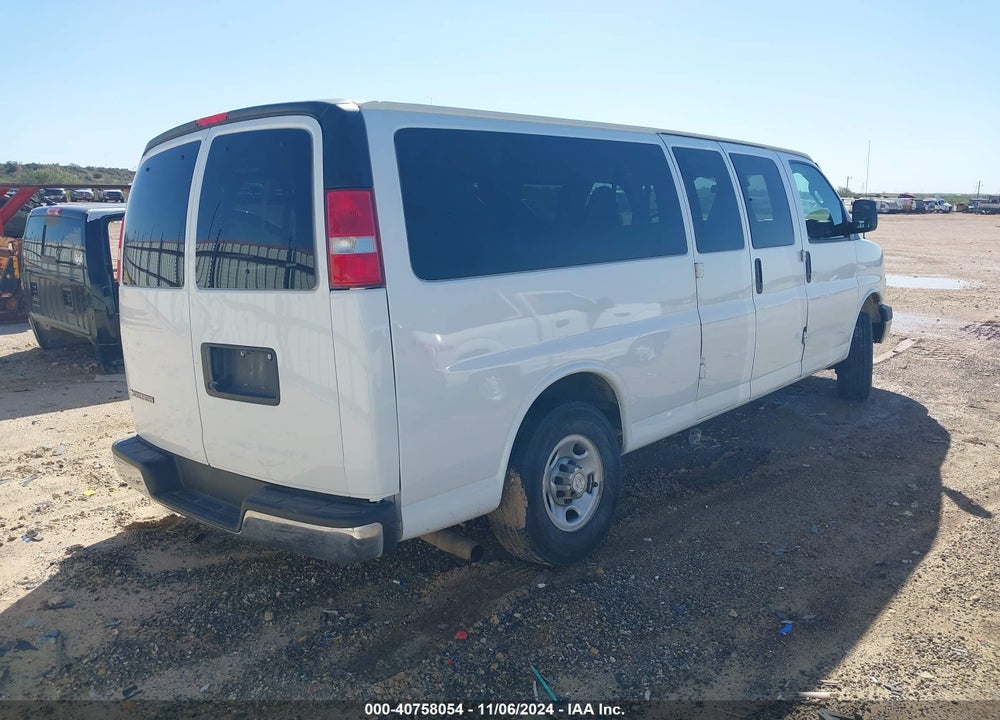 2019 CHEVROLET EXPRESS 3500 LT VIN: 1GAZGPFG3K1240312