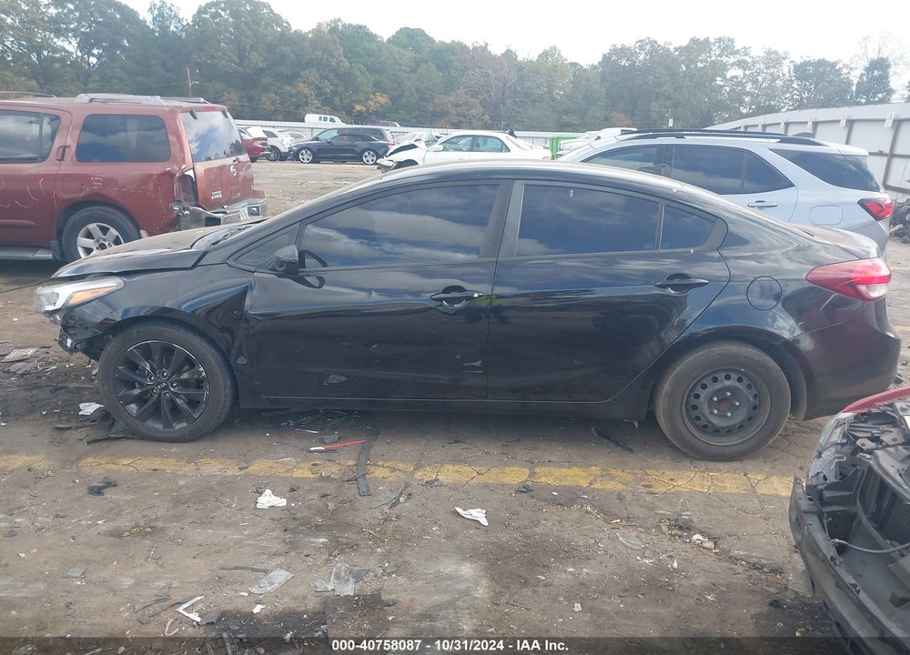 2018 KIA FORTE LX VIN: 3KPFL4A77JE175634