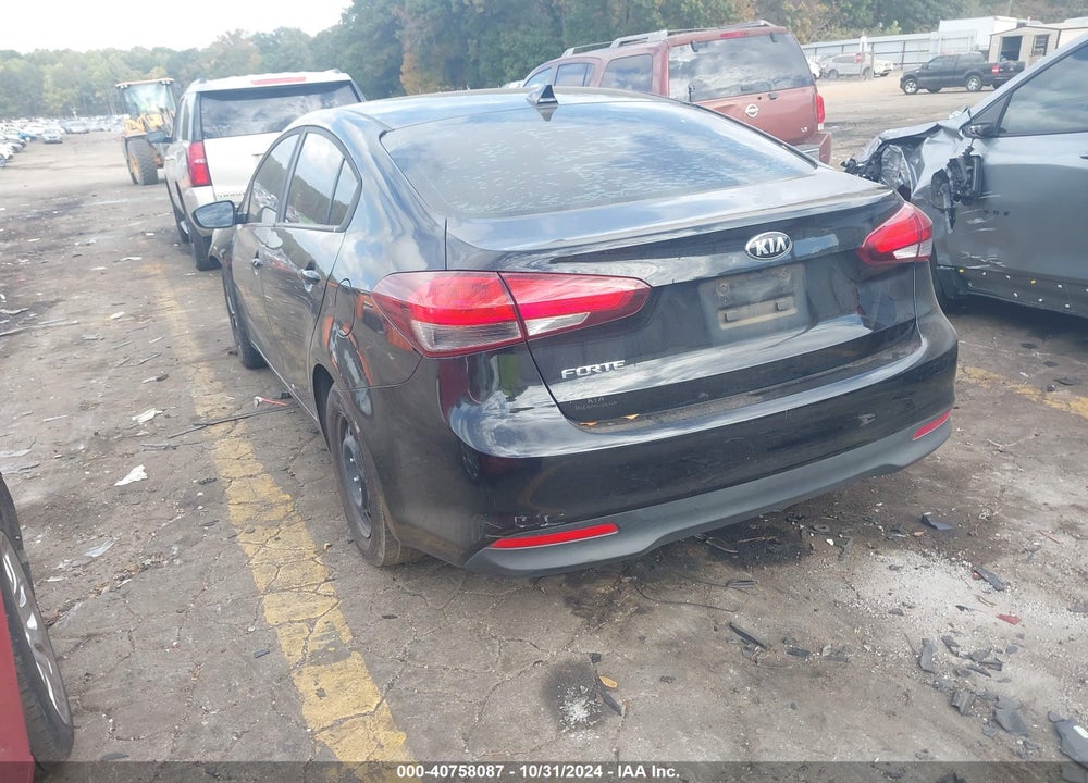 2018 KIA FORTE LX VIN: 3KPFL4A77JE175634