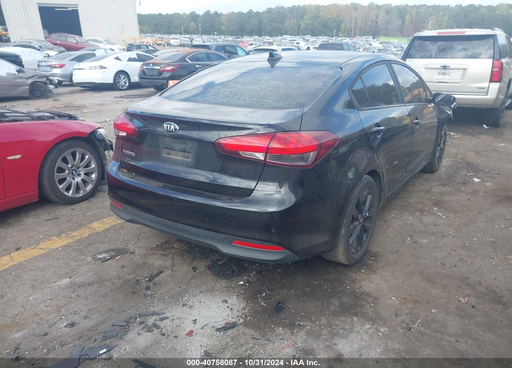 2018 KIA FORTE LX VIN: 3KPFL4A77JE175634