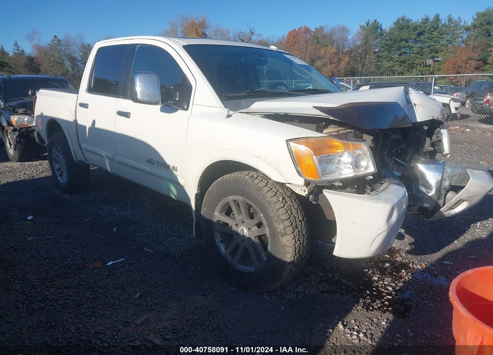 2011 NISSAN TITAN SL VIN: 1N6AA0EC7BN303817