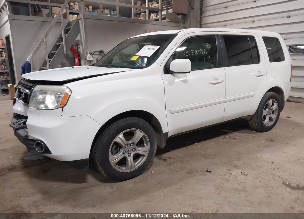 2012 HONDA PILOT EX-L VIN: 5FNYF4H58CB055696