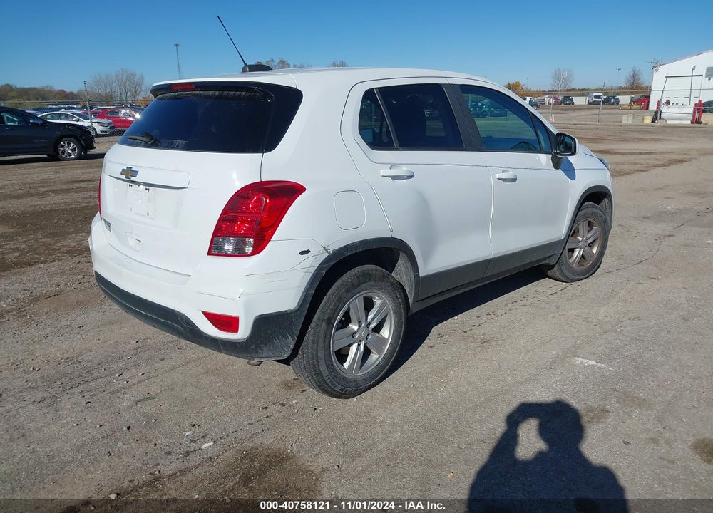 2020 CHEVROLET TRAX AWD LS VIN: KL7CJNSB2LB315104