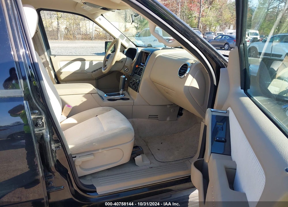 2008 FORD EXPLORER XLT VIN: 1FMEU63E78UB05509