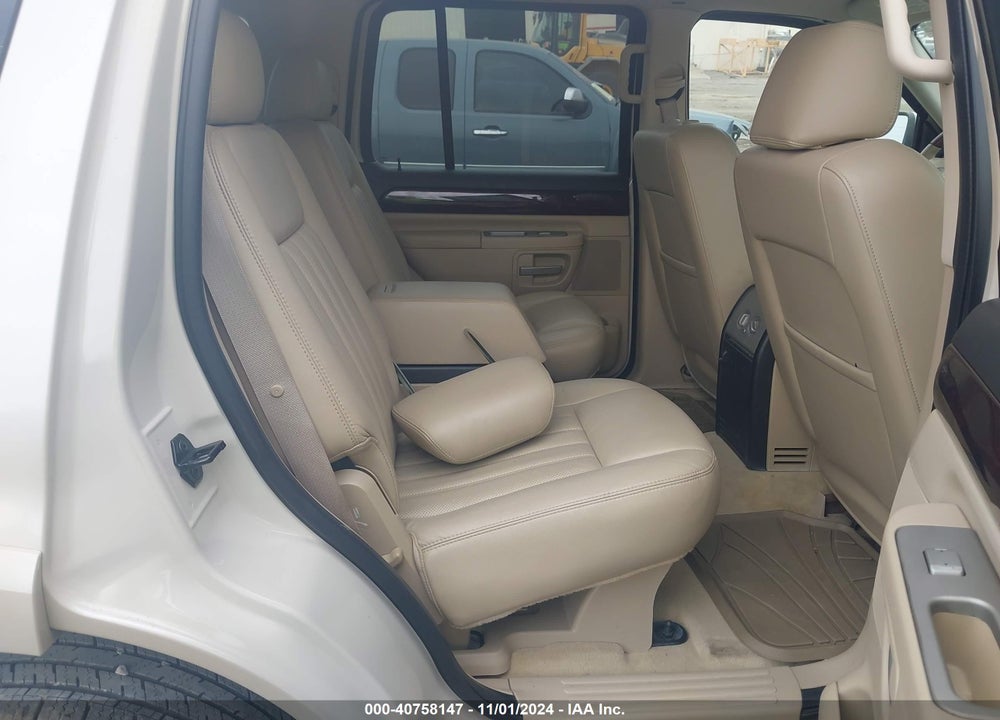 2005 LINCOLN AVIATOR VIN: 5LMEU68H45ZJ11833