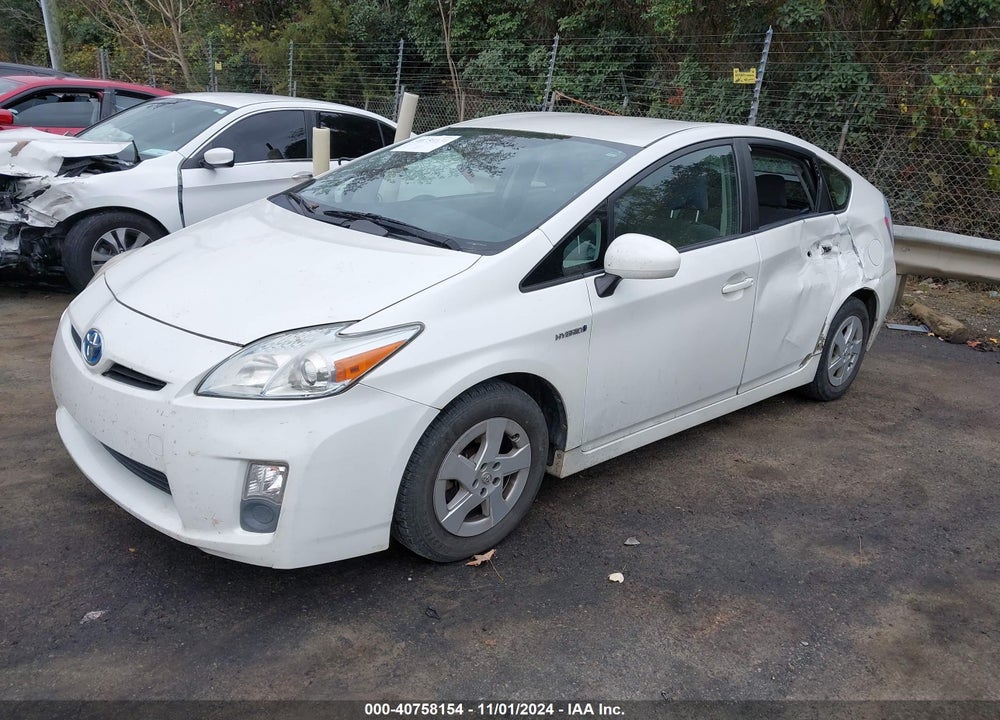 2011 TOYOTA PRIUS TWO VIN: JTDKN3DU9B0281825