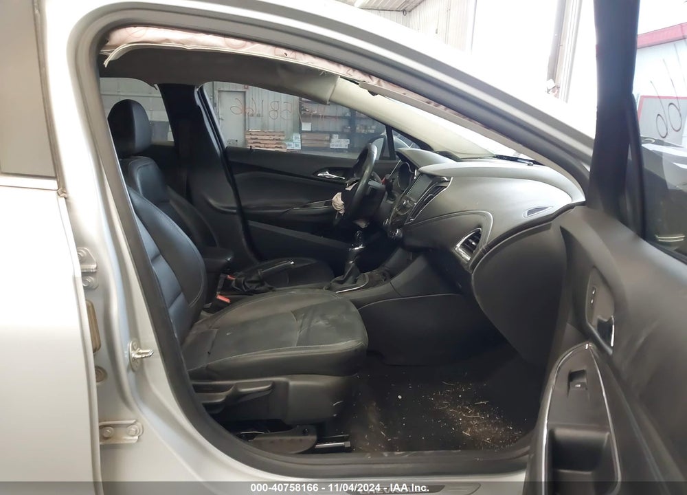 2018 CHEVROLET CRUZE LT MANUAL VIN: 1G1BG5SEXJ7102529