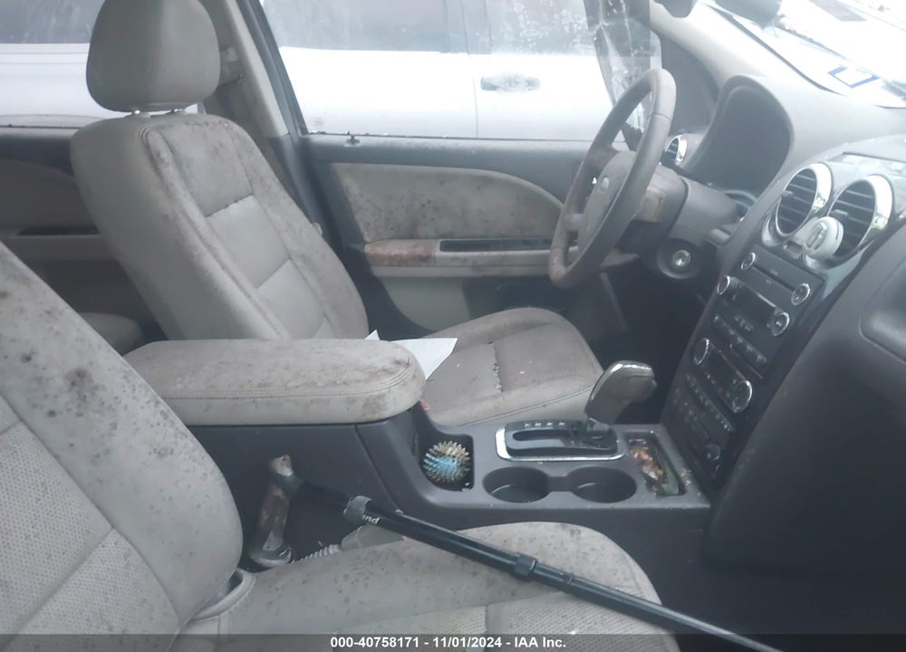 2008 FORD TAURUS X SEL VIN: 1FMDK02W38GA06869