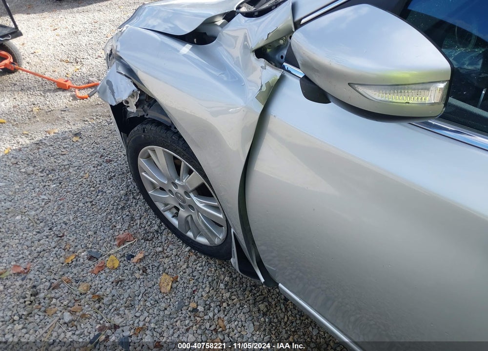 2013 NISSAN SENTRA SL VIN: 3N1AB7AP4DL645376