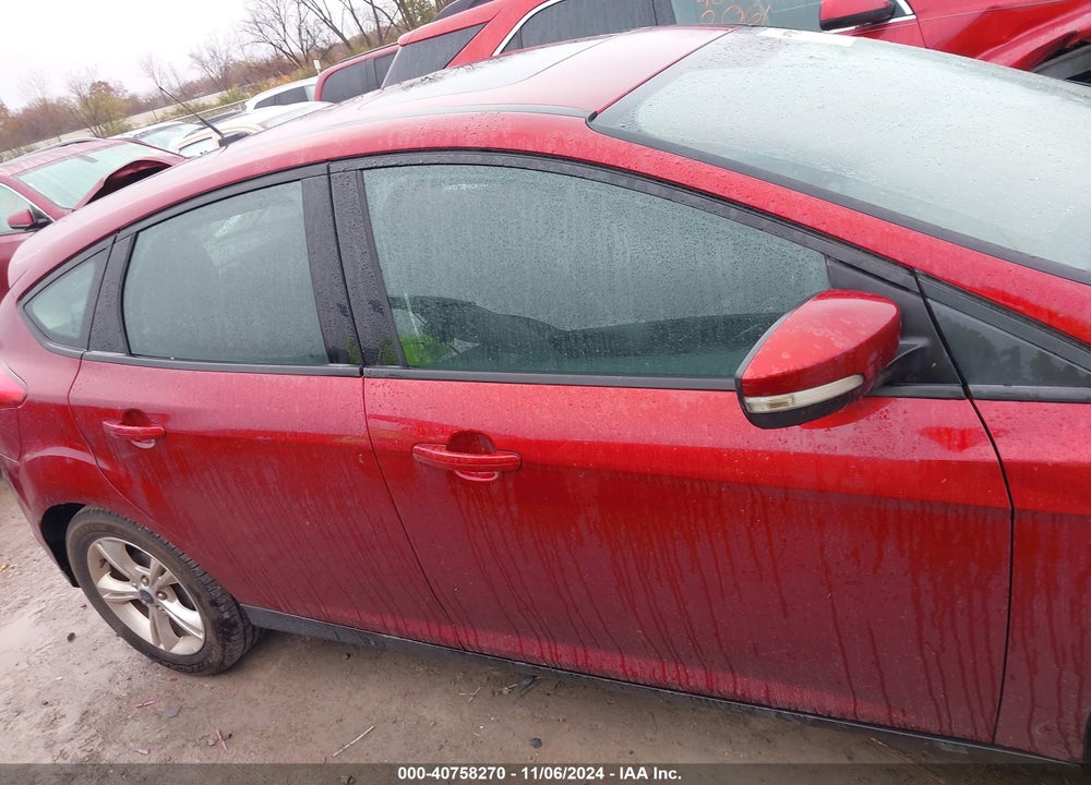 2013 FORD FOCUS SE VIN: 1FADP3K2XDL318246