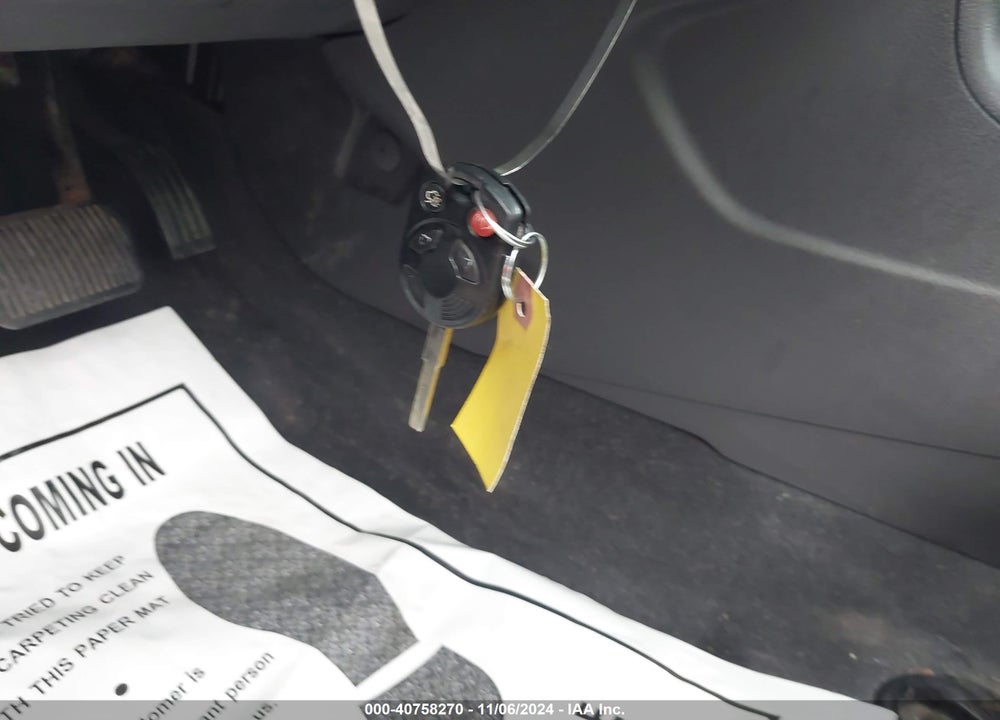 2013 FORD FOCUS SE VIN: 1FADP3K2XDL318246