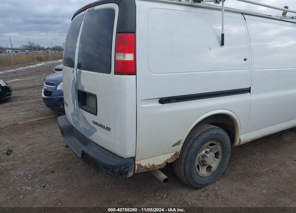 2006 CHEVROLET EXPRESS WORK VAN VIN: 1GCHG35V361116428