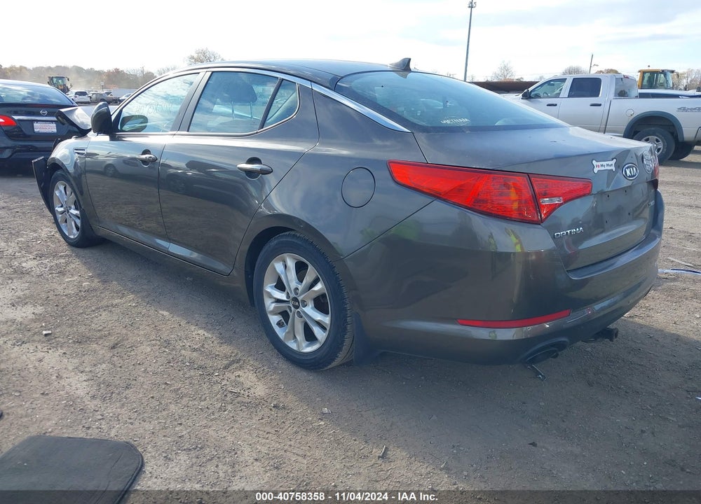 2011 KIA OPTIMA EX TURBO VIN: KNAGN4A60B5142149