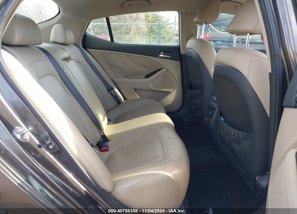 2011 KIA OPTIMA EX TURBO VIN: KNAGN4A60B5142149