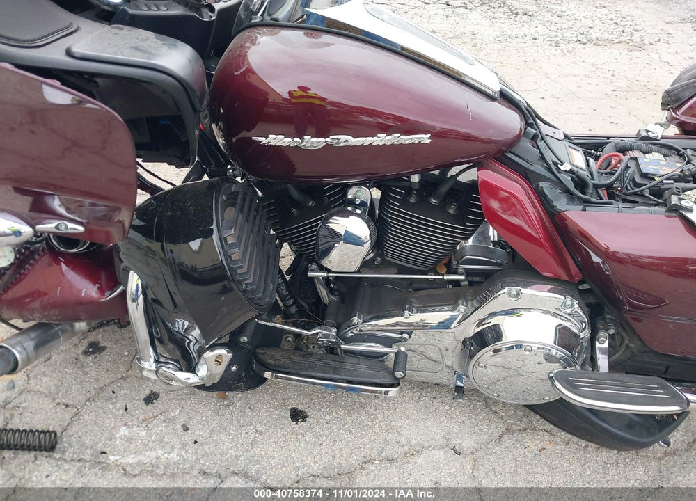 2015 HARLEY-DAVIDSON FLTRX ROAD GLIDE VIN: 1HD1KHM16FB629080