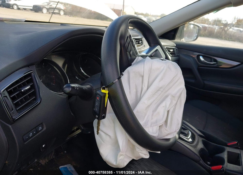 2018 NISSAN ROGUE S VIN: 5N1AT2MVXJC756282