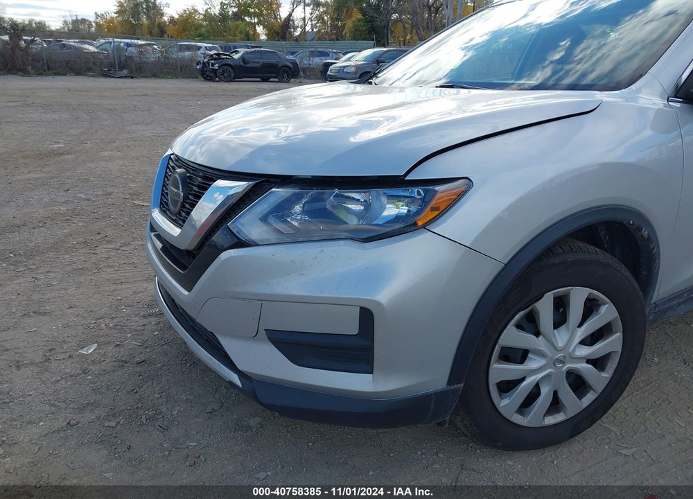 2018 NISSAN ROGUE S VIN: 5N1AT2MVXJC756282