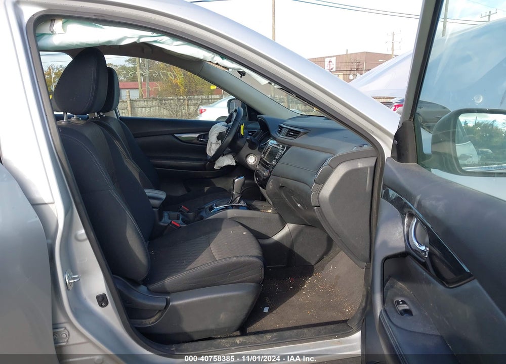 2018 NISSAN ROGUE S VIN: 5N1AT2MVXJC756282