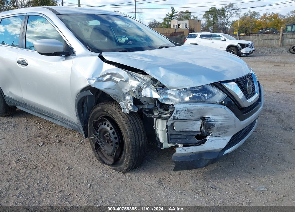 2018 NISSAN ROGUE S VIN: 5N1AT2MVXJC756282