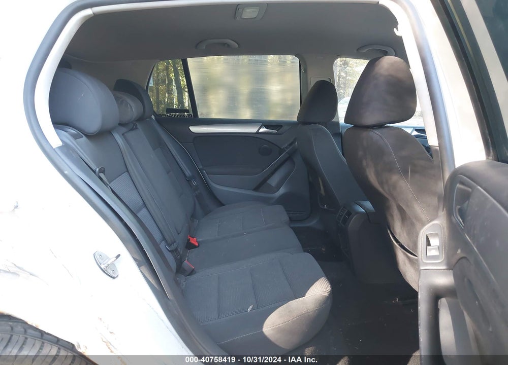 2014 VOLKSWAGEN GOLF VIN: WVWDM7AJ2EW002309