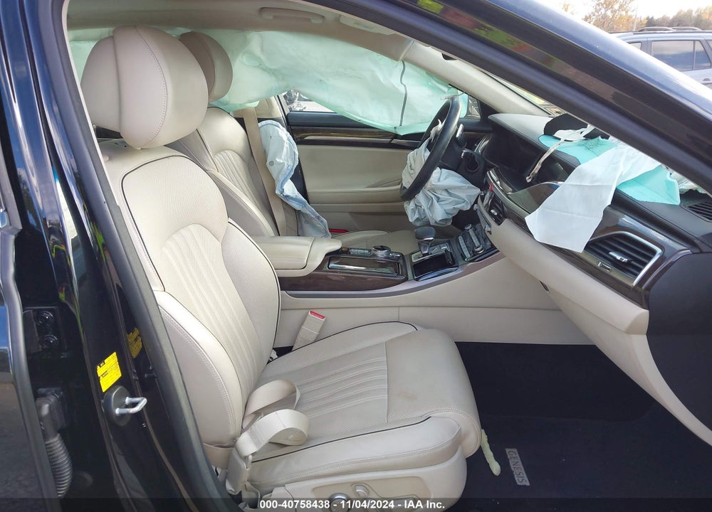 2017 GENESIS G90 3.3T PREMIUM VIN: KMHG34JA3HU033322