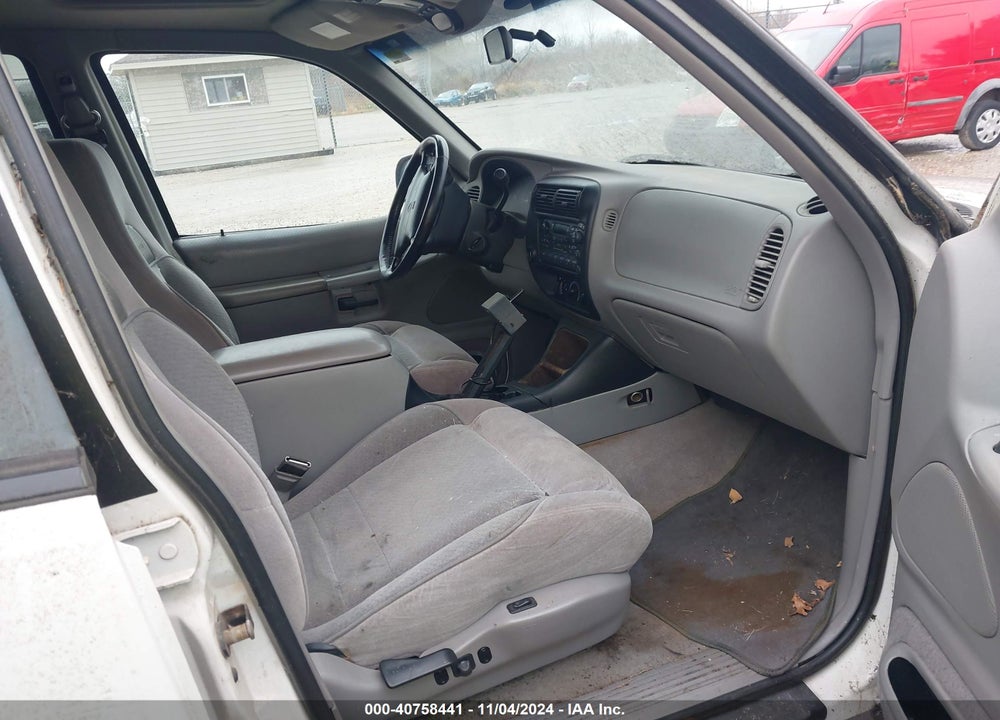 1997 MERCURY MOUNTAINEER VIN: 4M2DU55P8VUJ56743