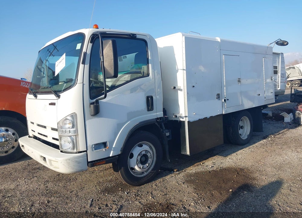 2014 ISUZU NPR GAS REG VIN: 54DC4W1B0ES804438
