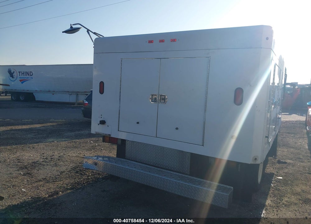 2014 ISUZU NPR GAS REG VIN: 54DC4W1B0ES804438