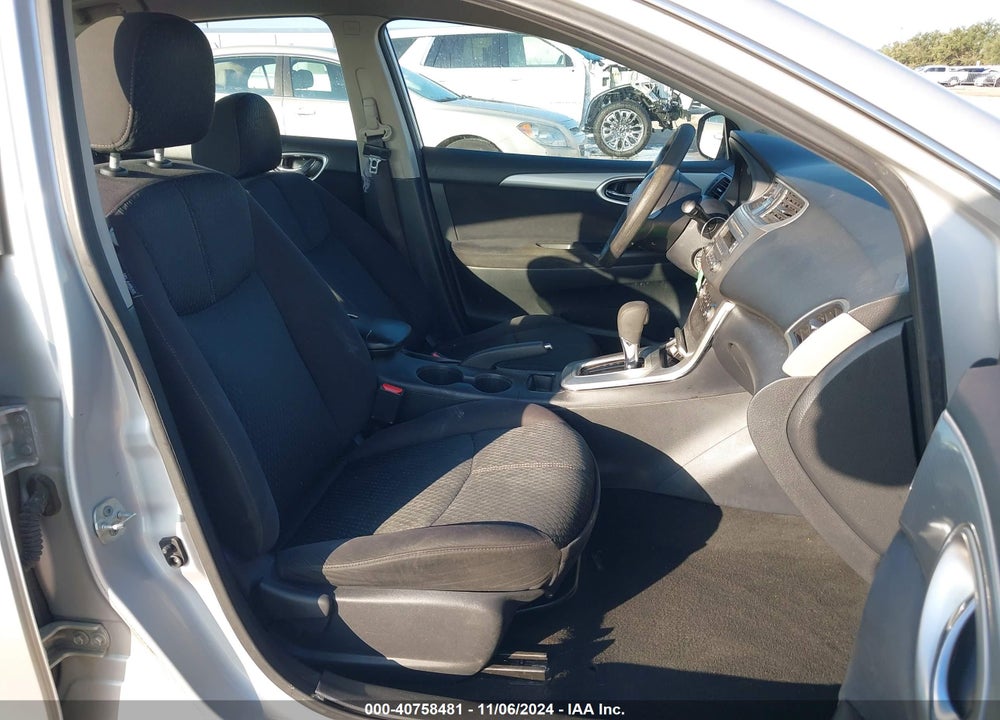 2014 NISSAN SENTRA SR VIN: 3N1AB7APXEL640152