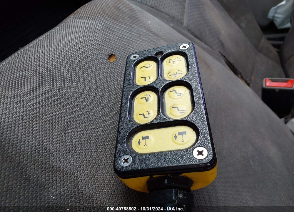 2019 FORD F-350 CHASSIS XLT VIN: 1FDRF3G6XKEC52633