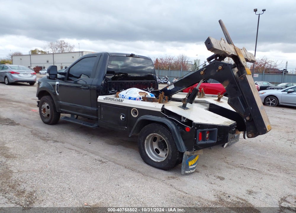 2019 FORD F-350 CHASSIS XLT VIN: 1FDRF3G6XKEC52633