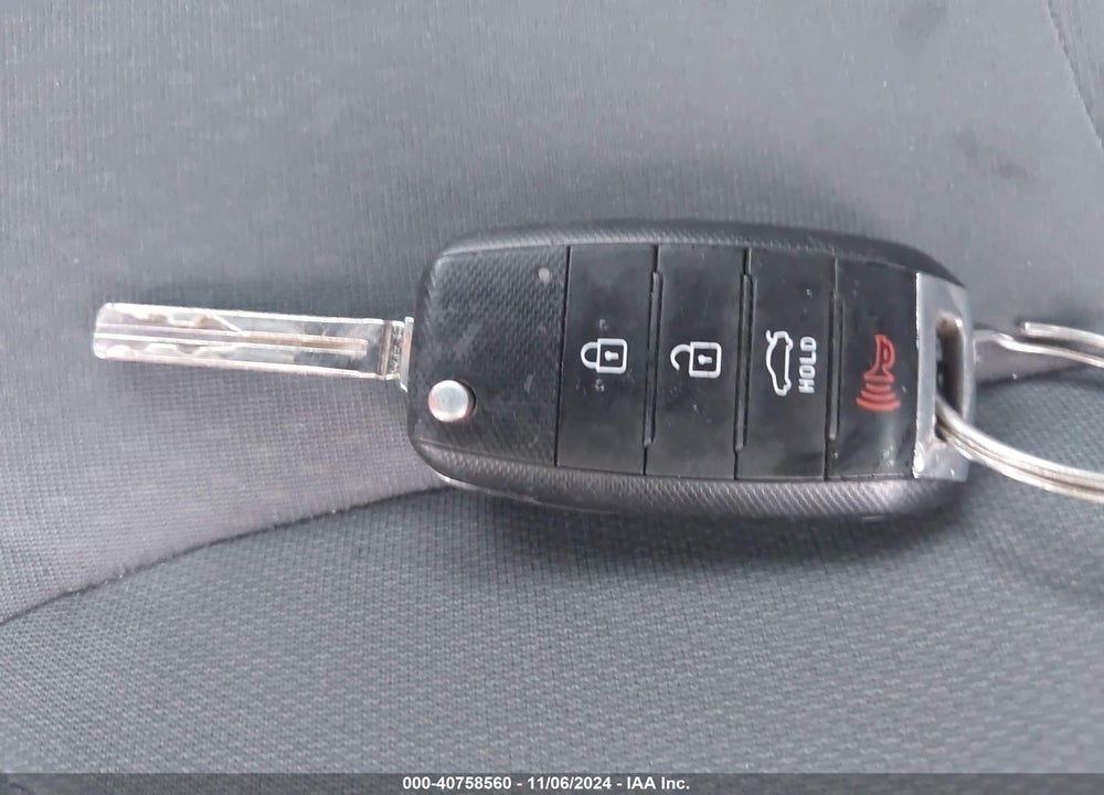 2015 KIA OPTIMA LX VIN: KNAGM4A71F5557336