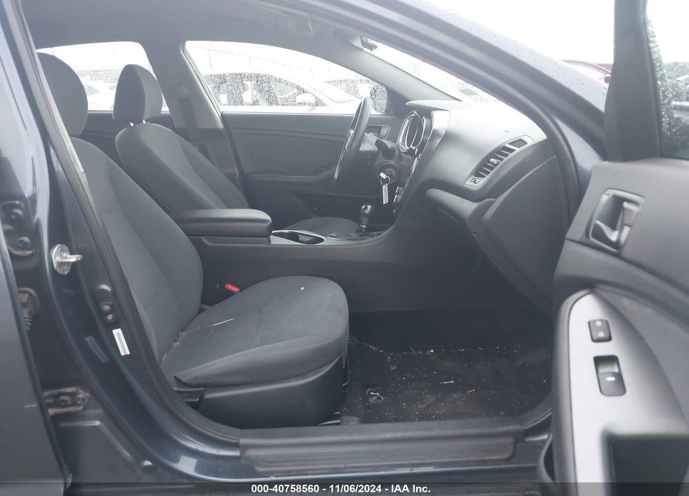 2015 KIA OPTIMA LX VIN: KNAGM4A71F5557336