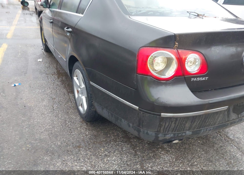2008 VOLKSWAGEN PASSAT KOMFORT VIN: WVWAK73C28E055691