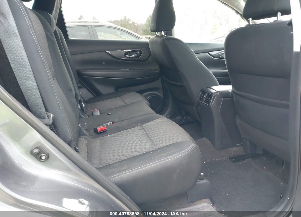 2018 NISSAN ROGUE SV VIN: 5N1AT2MV9JC752997