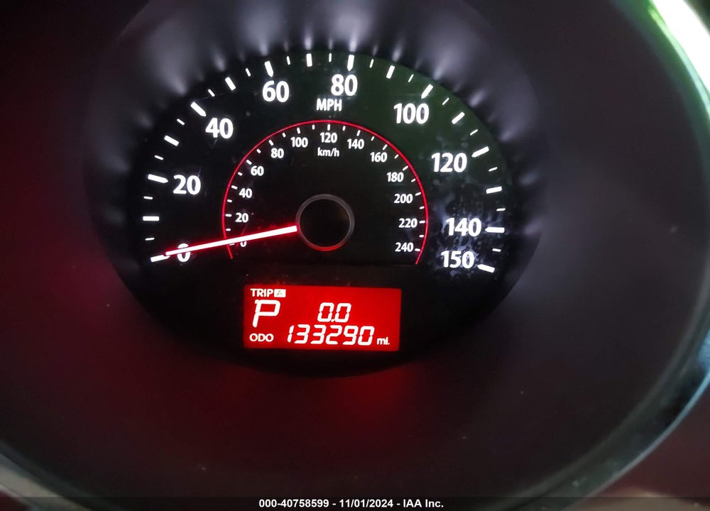 2012 KIA SORENTO LX VIN: 5XYKTDA60CG259791